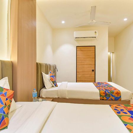 Fabhotel Kesar インドール エクステリア 写真