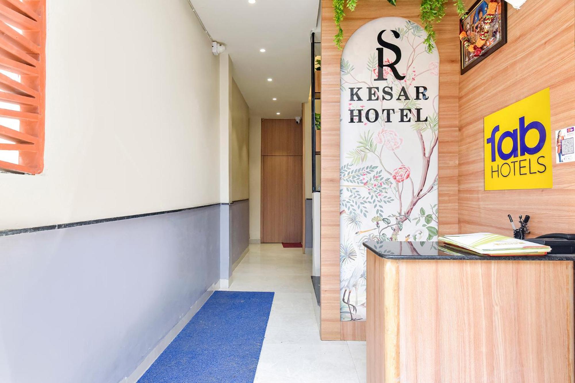 Fabhotel Kesar インドール エクステリア 写真