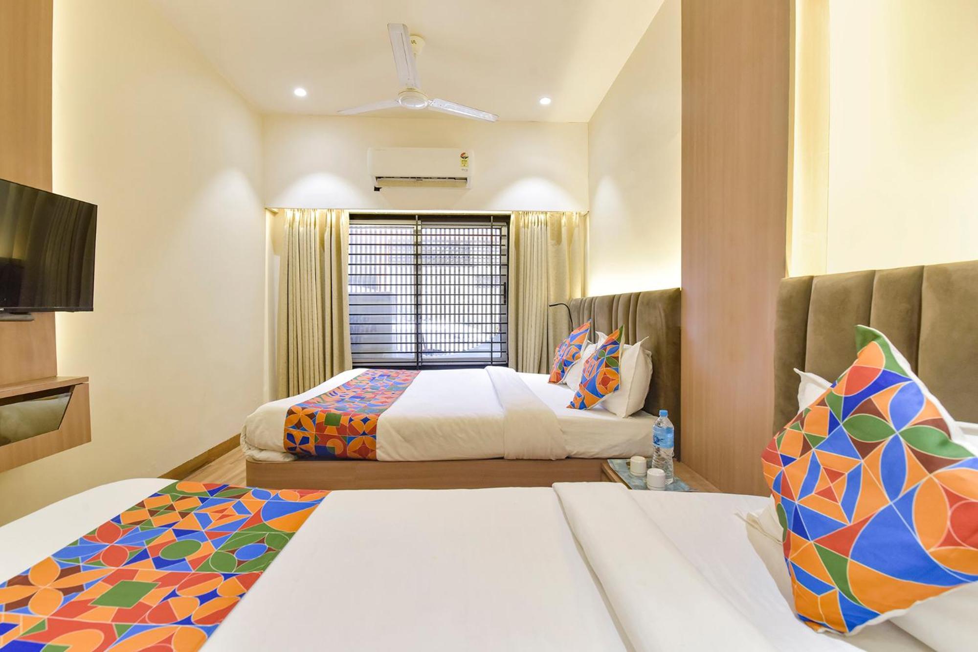 Fabhotel Kesar インドール エクステリア 写真
